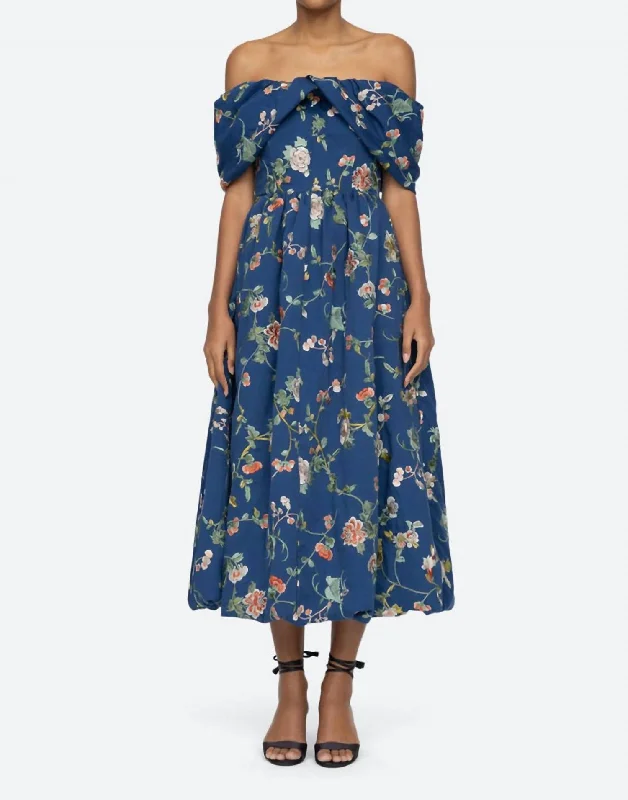 Sale Clearance Julian Embroidery Off Shoulder Dress In Navy
