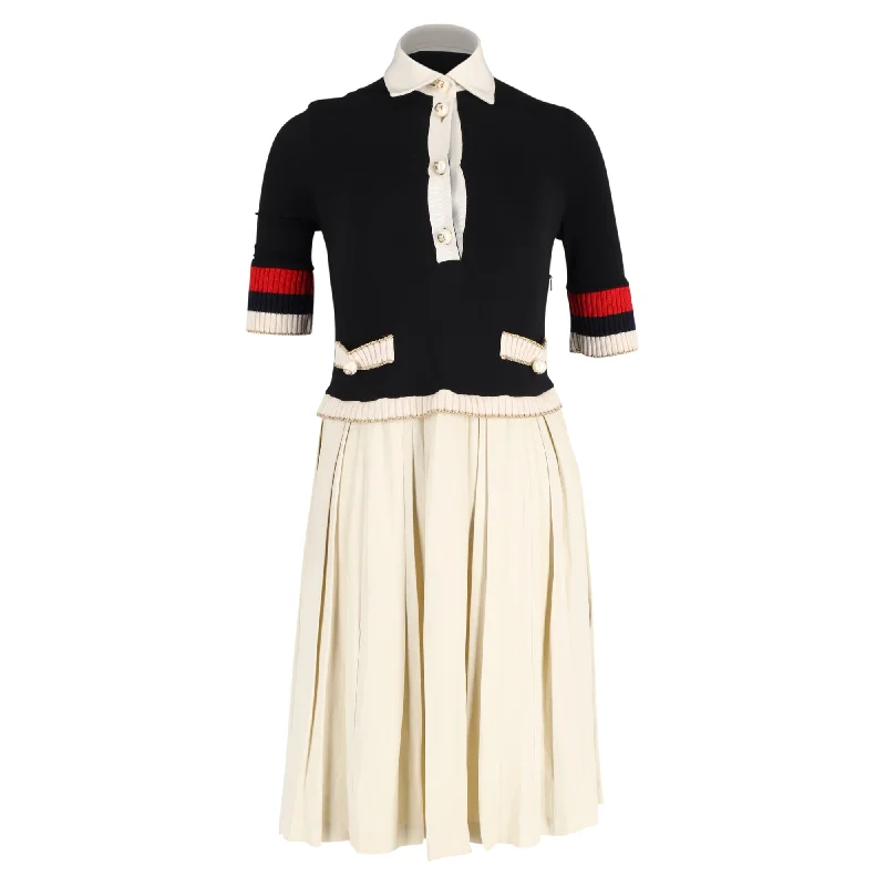 Romantic Fashion Discounts Gucci Polo Mini Dress in Navy and Cream Viscose