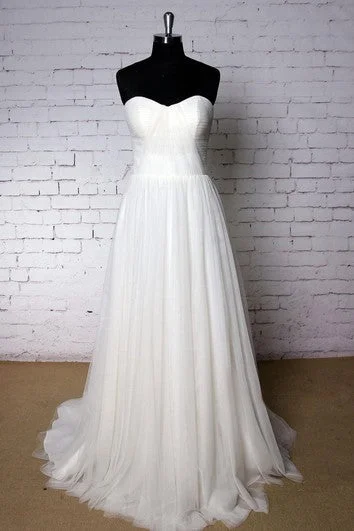 Bid Farewell To The Old Season Sweetheart A-Line Tulle Bridal Dress With Pleats and Ruchings Minimalist Office - Ready Style