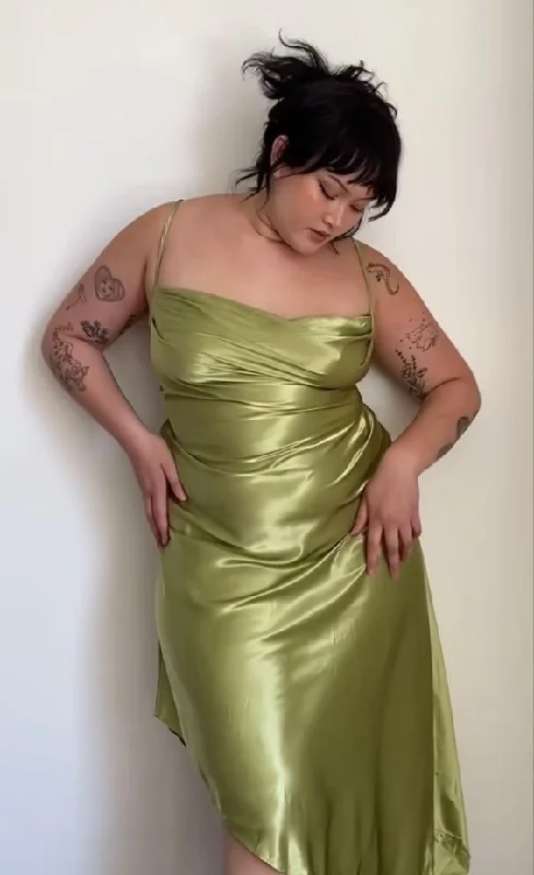 End-Of-Season Clearance Plus Size Green Straps Prom Dress,Green Party Gown  Y7395 Vintage Elegance