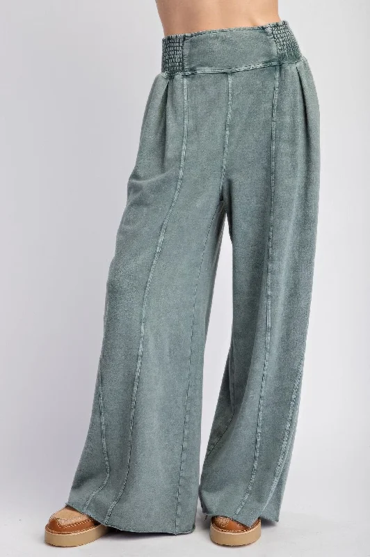 Chic Women's Garments Gift Ideas Mineral washed terry knit pants