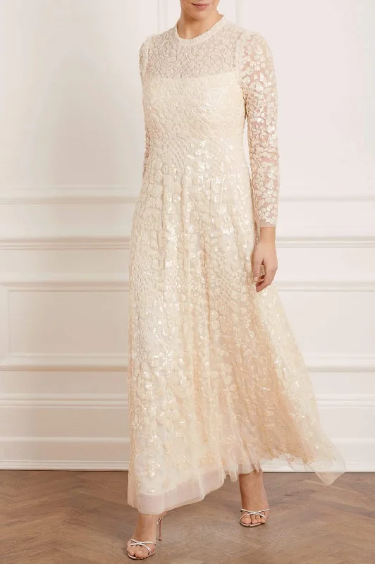 Gift Ideas Aurelia Long Sleeve Gown Feminine Flow