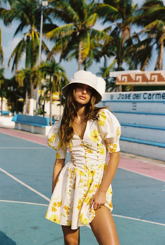 Casual and Comfortable Outfits Deon Button Dress