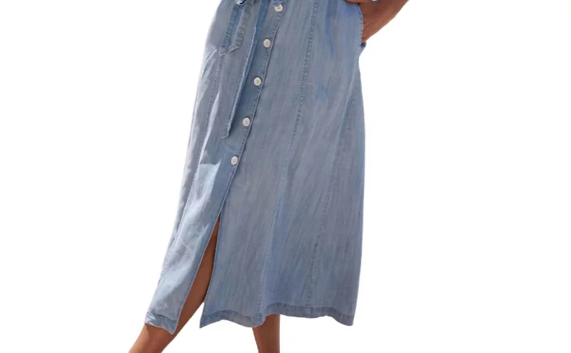 Casual Chic Deals Seamed Sleeveless Midi Dress In Caribbean Wash Discounts On Casual Weekend Styles