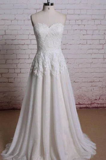 Style Upgrade Sweetheart Lace and Tulle A-Line Dress With Pleated Skirt Statement Piece