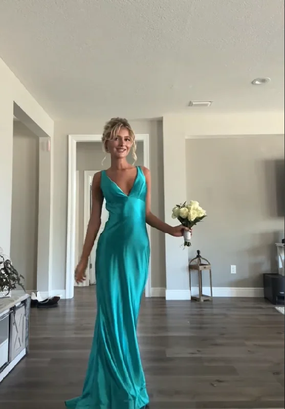 Durable Fashion Picks Green V Neck Backless Mermaid Satin Long Formal Party Dress, MD7979 Romantic Date - Night Ensemble