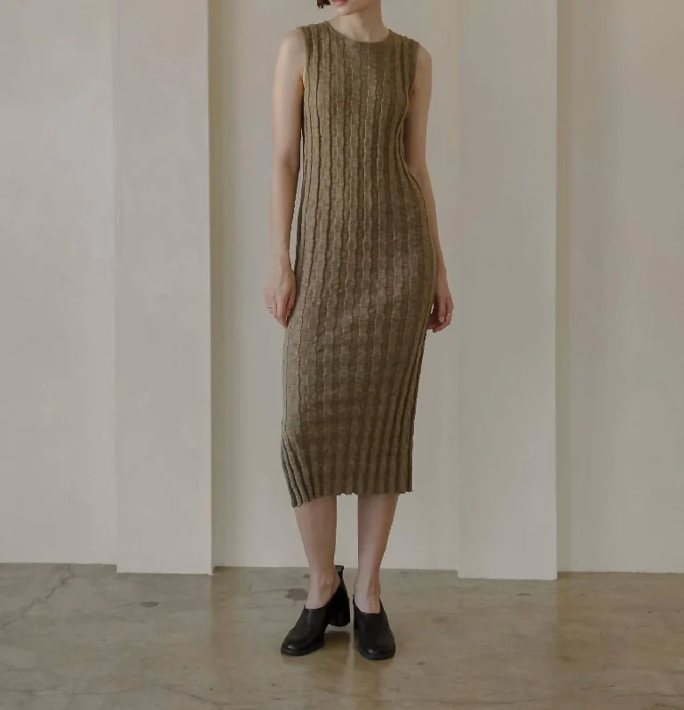 Ride The Style Wave The Elle Midi Dress In Olive Big Savings On Rustic Countryside Styles