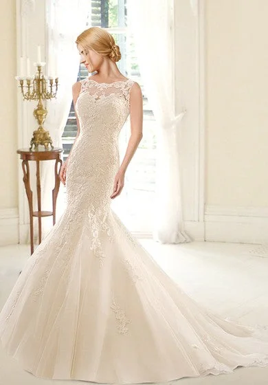 Hot Deals Sleeveless Illusion Neck Mermaid Lace Wedding Dress With V Back Elegant Ensemble