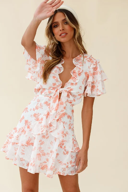 Gift Ideas Aubrey Tied Bust Ruffle Trim Dress Floral Print Pink Rustic Countryside Charm Look
