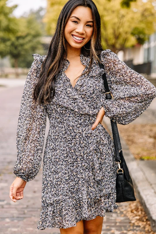 Exclusive Discounts Remember It Fondly Black Ditsy Floral Wrap Dress Polished Finish