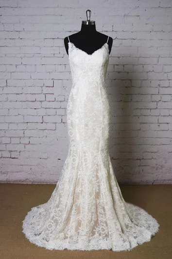 Style Revolution Mermaid Lace Sleeveless V-Neck Dress With Spaghetti Straps Cottagecore Rustic Charm Style