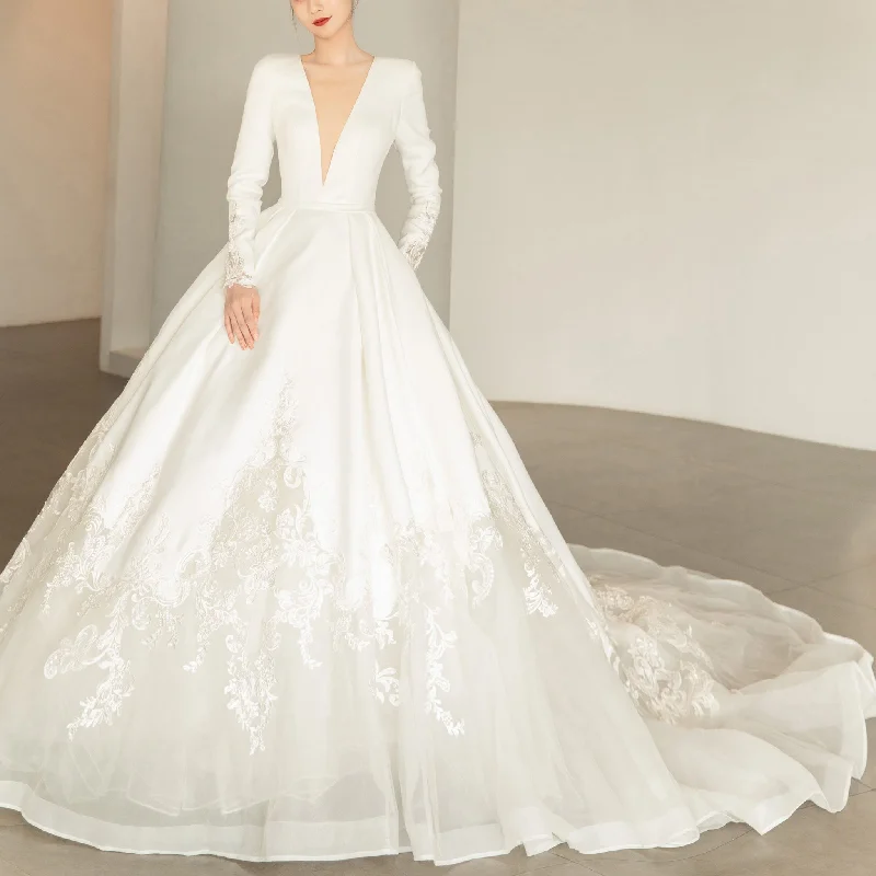 Hot Trends V-Neck Long Sleeve Wedding Dress with Pocket & High Sheer Back Bold Patterns