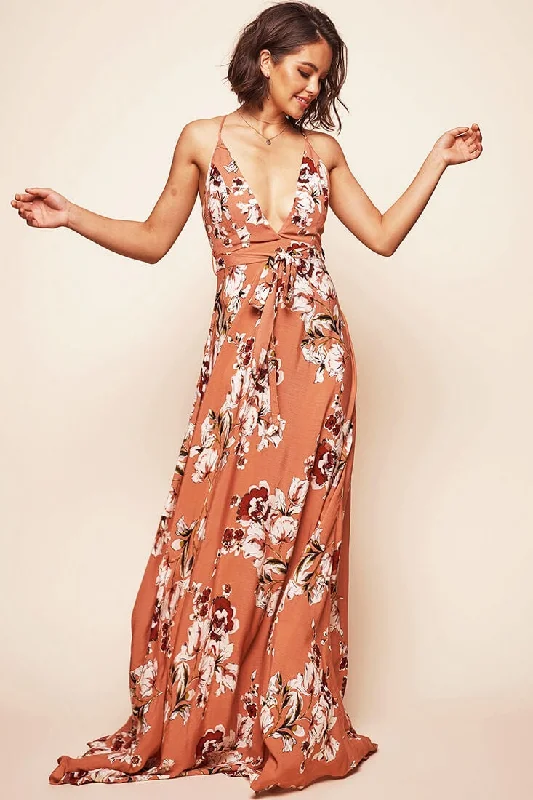 Weekend Exclusive Calabasas Floral Waist Tie Maxi Dress Rose Playful Elegance