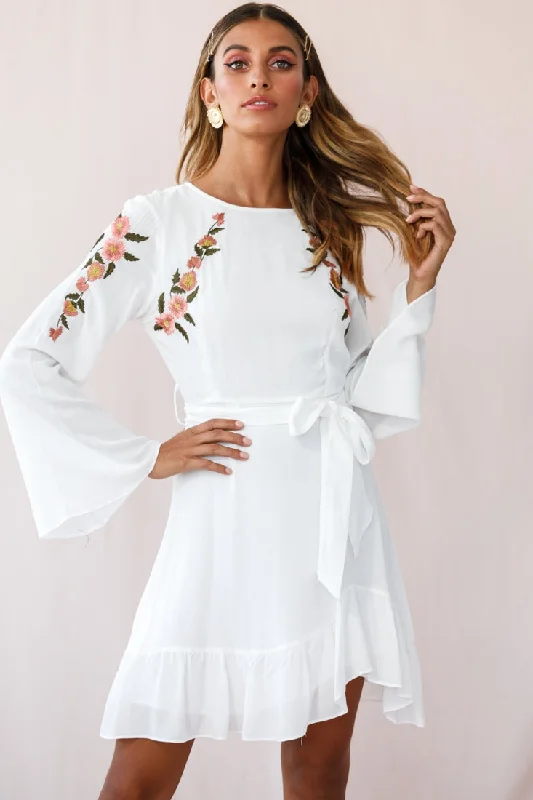 Fashion Frontiers Yara Floral Embellished Fit and Flare Dress White Feminine Charm