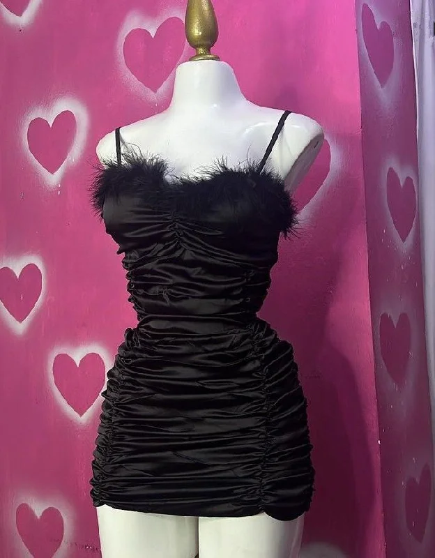 Discount Extravaganza Black Straps Feather Sheath Satin Short Party Dress Homecoming Dress, MD7882 Fashion-Forward Style