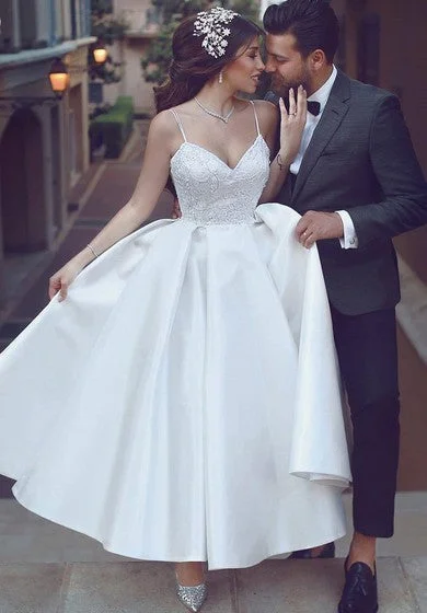 Find Your Unique Flair Sexy Satin A-line Spaghetti Bridal Gown with Ruching and Applique Flash Sale
