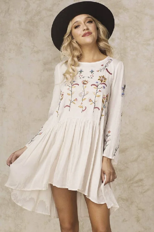 Budget-Friendly Fashion Este Emboridered Floral Boho Dress Beige Parisian Effortless Chic Style