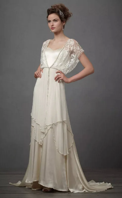 Holiday Glam Vintage Cream Boho Wedding Dress Sleek Design