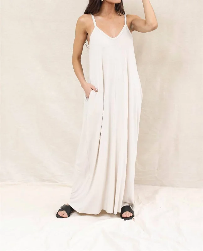Premium Style Everyday Maxi Dress In Sand Beige Vintage Retro Party Wear