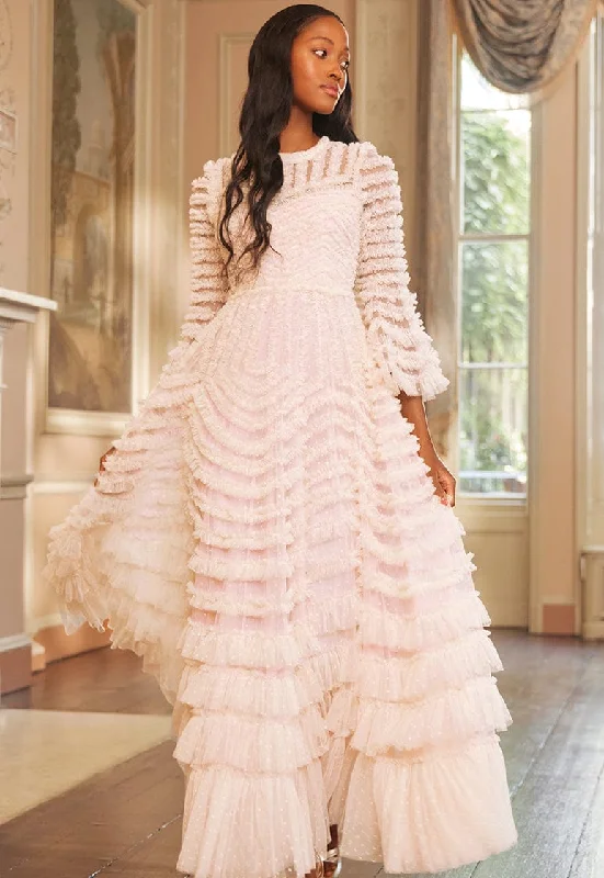Chic Styles La Vie En Rose Round Neck Gown Today Only