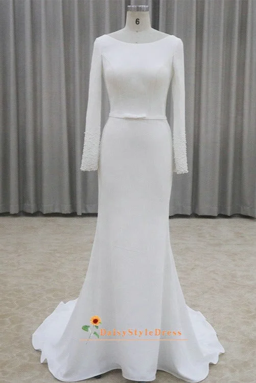 Effortless Style, Endless Impact Fitted Long Sleeve Wedding Dress Discounts On Casual Weekend Styles