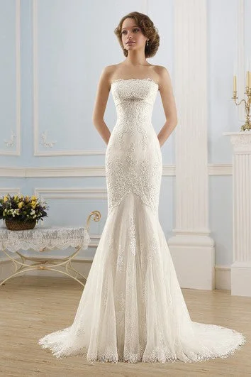Stylish Statements Mermaid Long Strapless Sleeveless Corset-Back Lace Tulle Dress With Appliques And Beading Sleek Design