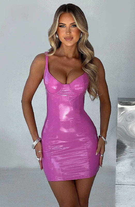 Women's Trendy Casual Outfit Weekend Special Addison Mini Dress - Pink