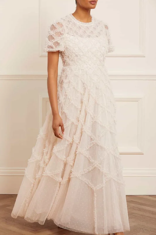 Chic & Modern Sales Evelyn Short Sleeve Gown Disco - Inspired Retro Dance Look