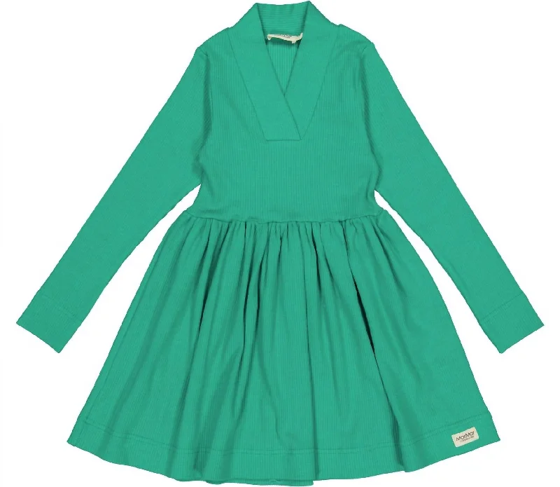 Fashion Forward, Function First Ribbed Long Sleeve Dress In Grass Vintage Charm