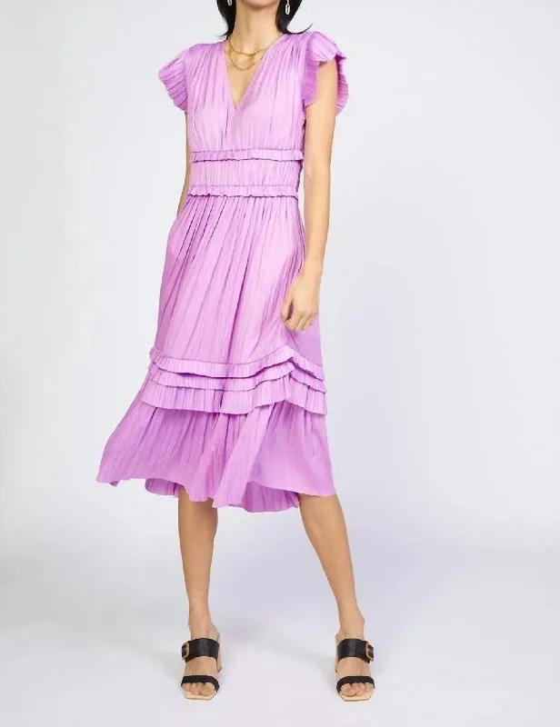 The Latest Fashion Trends Sereia Pleated Midi Dress In Orchid Pink Mid - Season Sale