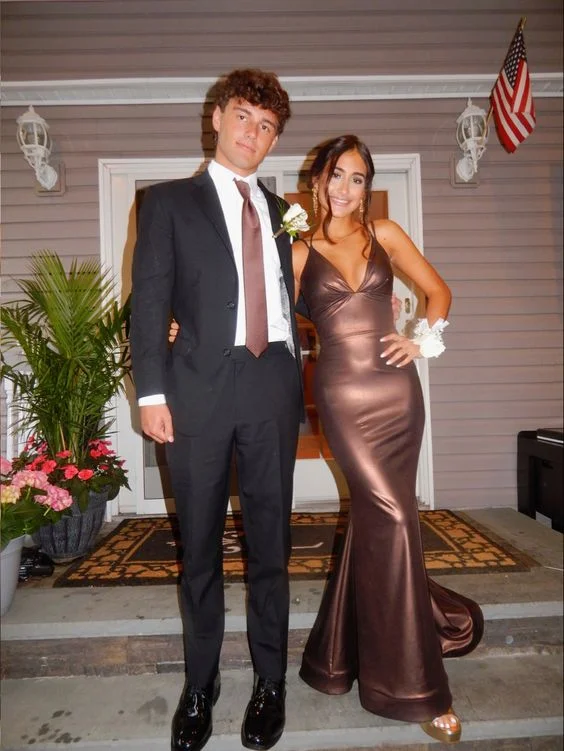 Catch Every Fashion Trend Elegant Mermaid V Neck Evening Dress,Chic Evening Gown  Y7408 Elegant Details
