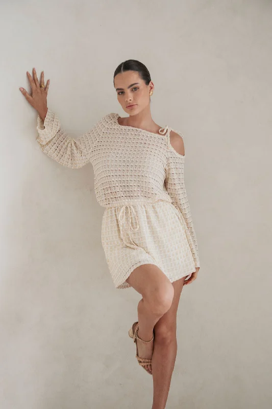 Shop Timeless Women's Fashion With Limited-Time Savings Summit Dress