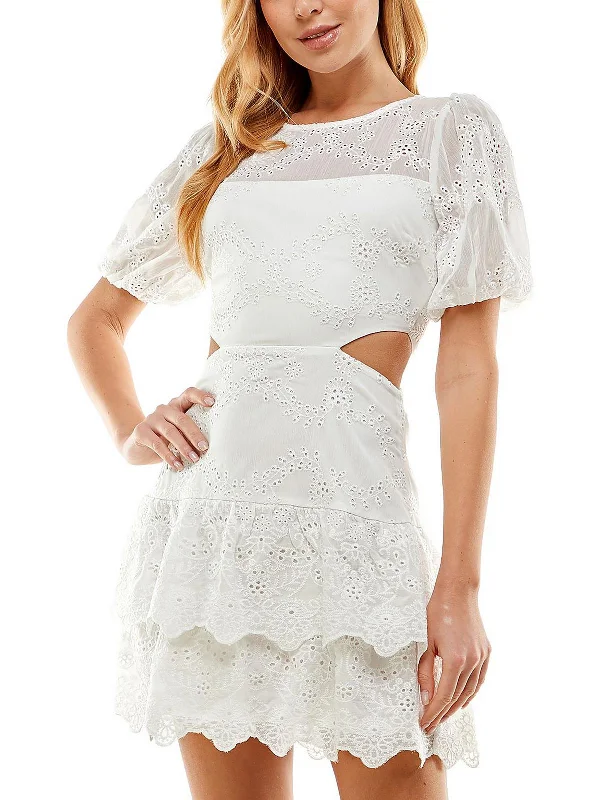 Women's Relaxed Outfit Juniors Womens Eyelet Mini Fit & Flare Dress