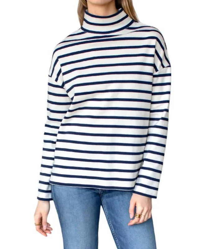 Luxury Women's Clothes Urban Femme Streetwear Edie Top In Navy Stripe Rib