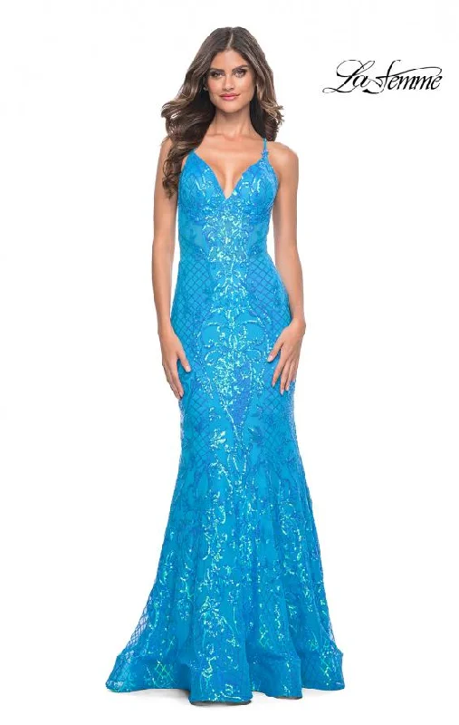 Exclusive Fashion Deals La Femme 32337 Dresses Modern Romance