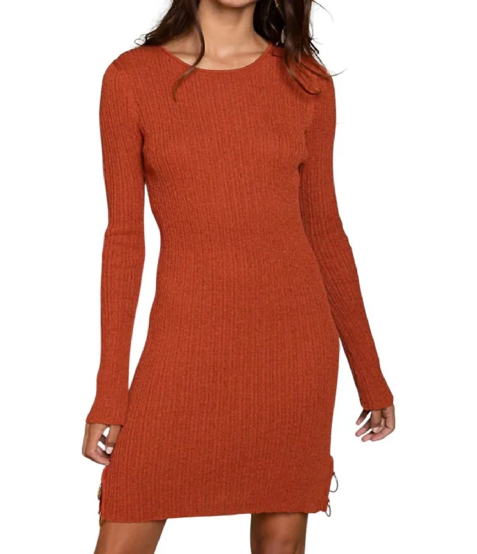 Women's Vintage Clothes Ring Detailed Sweater Dress In Rust