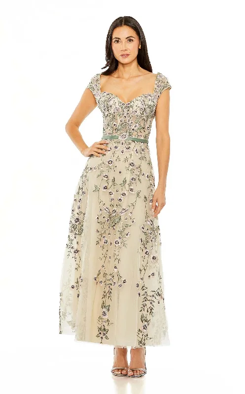 Style Without Limits Mac Duggal 20582 Dress Romantic Date - Night Ensemble