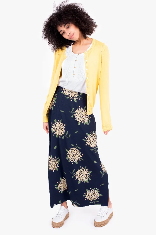 Women's Casual Garments Sophisticated Cut Hydrangea Maxi Skirt