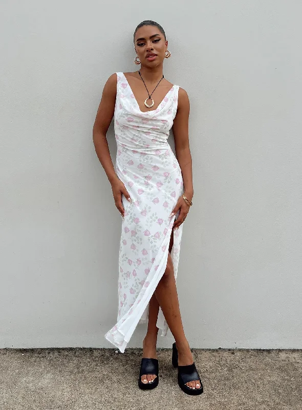 Women's Layered Outfit Asbyn Maxi Dress White Floral
