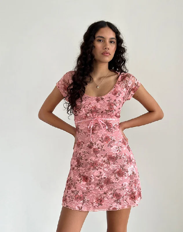 Fashion Essentials Prinsa Dress in Pink Lace Floral Bloom