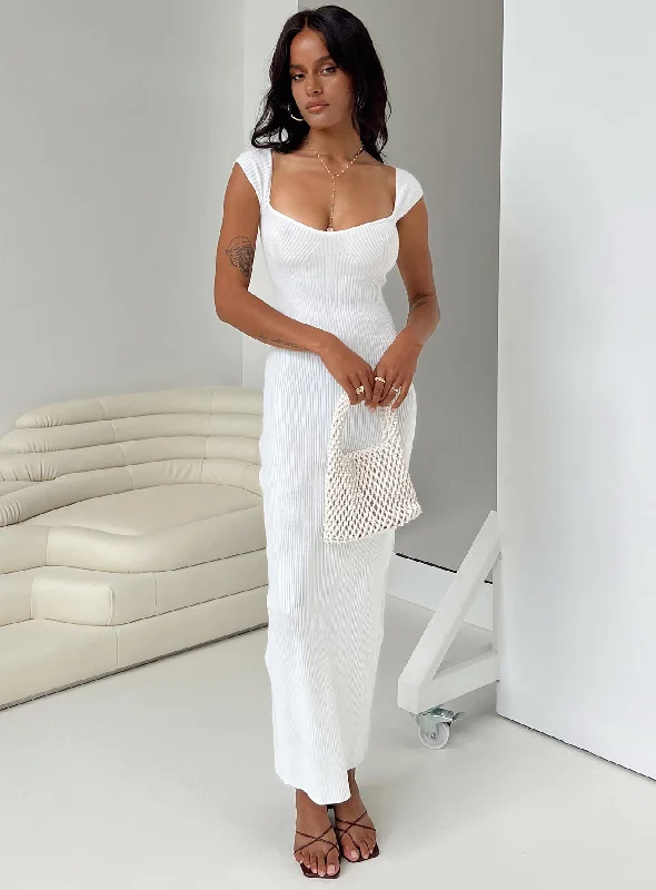 Best Online Women's Boutiques Larissa Maxi Dress White