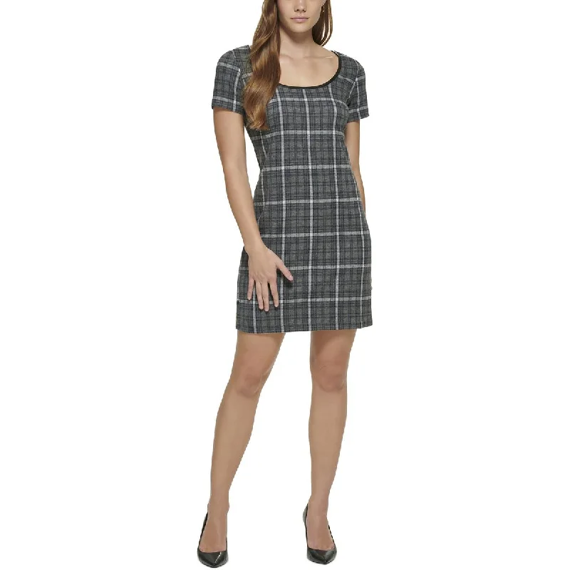 Women's Night-Out Outfit Womens Scoop Neck Mini Sheath Dress