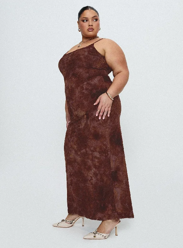Women's Holiday Outfit Knox Maxi Dress Chocolate Paisley Curve